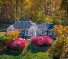 United States North Carolina Fairview vacation rental compare prices direct by owner 32926718