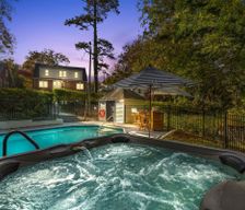 United States North Carolina Greensboro vacation rental compare prices direct by owner 33554089